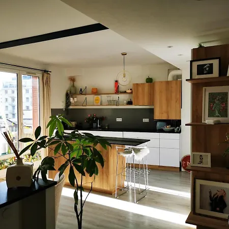 Appartement Lumineux - Vue Montagnes - Tram 3 Minutes *